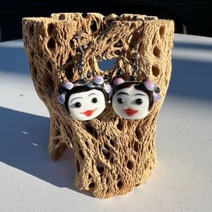 Cute glass bead earrings w/ sterling silver hooks- Kitschy sweet fun vintage!